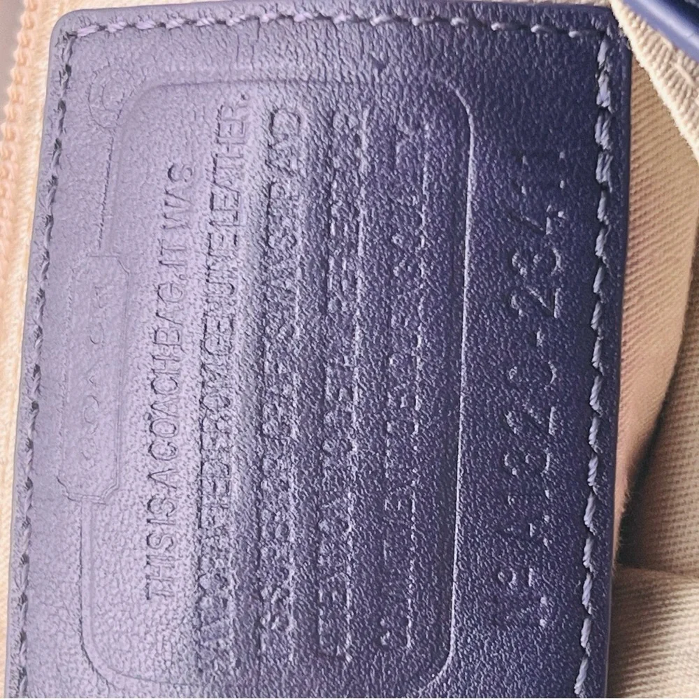 Coach Cream and Blue Shoulder Bag - Picture 10 of 13